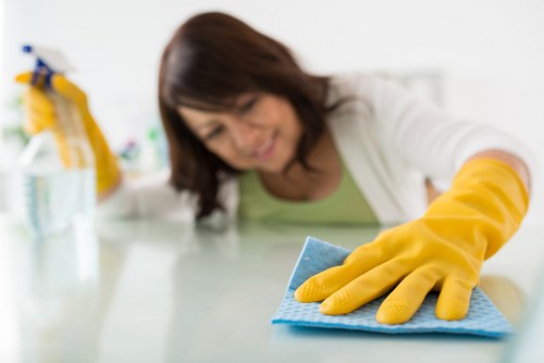 Signs that indicate a need for commercial carpet cleaning